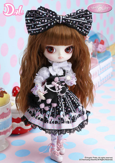 Angelic Pretty2.jpg